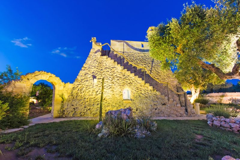 Tenuta Bouganville With Garden And Pool