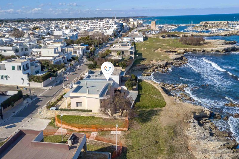 Villa Grazia - Seafront Villa with Direct Sea Access