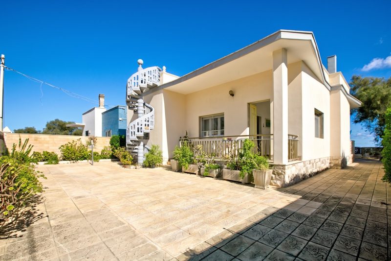 Villa Grazia - Seafront Villa with Direct Sea Access