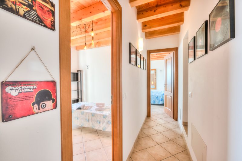 Faby House On Hilly Area & Lake View