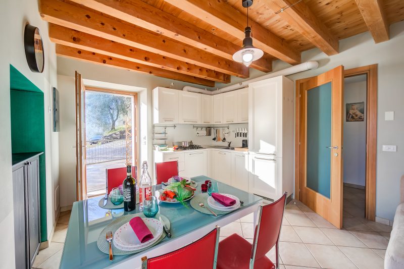 Faby House On Hilly Area & Lake View
