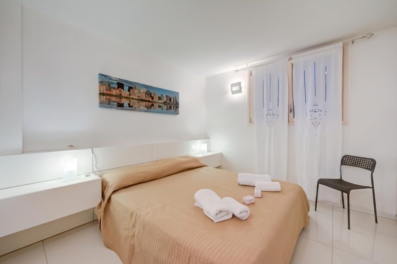 Casa Oleandri Shared Pool & Lake View