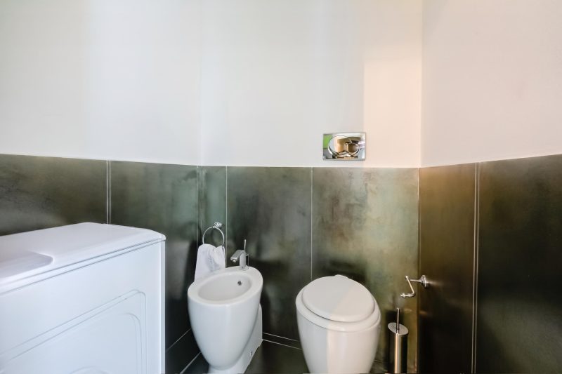 Casa Oleandri Shared Pool & Lake View