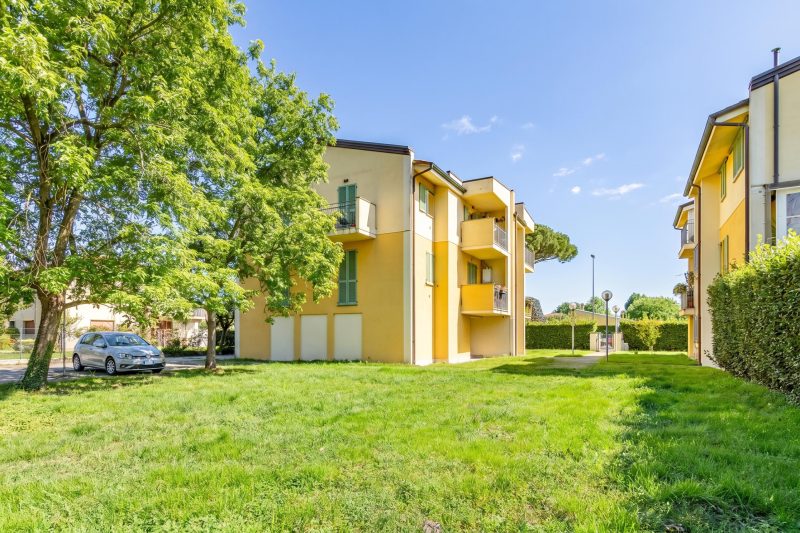 Appartamento Le Mimose - Lucca Apartment with Balcony