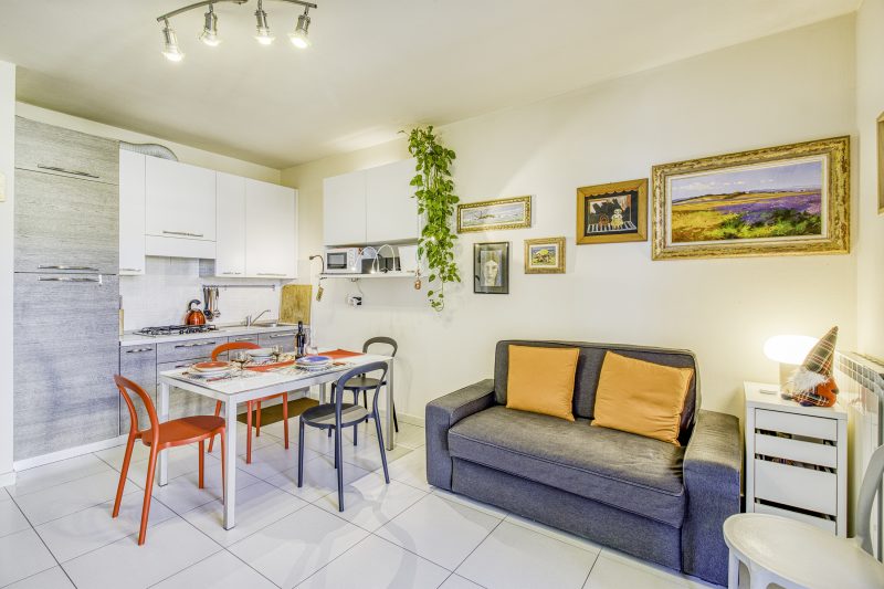 Appartamento Le Mimose - Lucca Apartment with Balcony