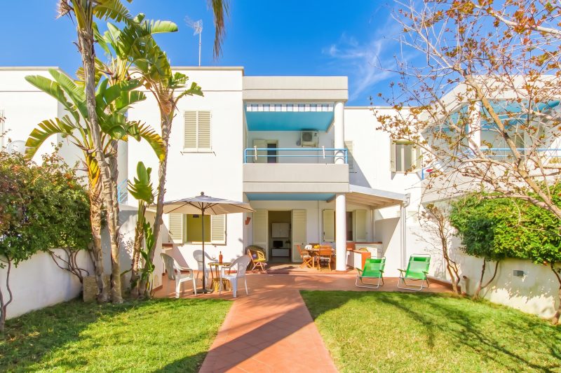 Villetta Relax with Garden, Pool and BBQ