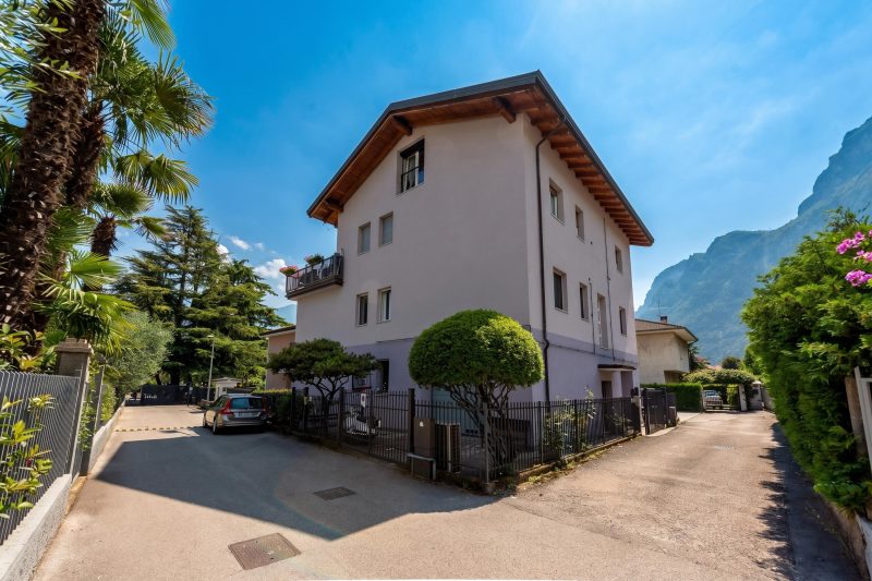 Casa De Nardis Sunny House with Balcony