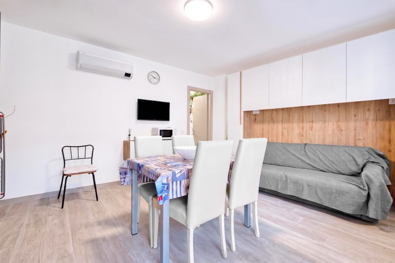 Merlo C - Center & Private Parking