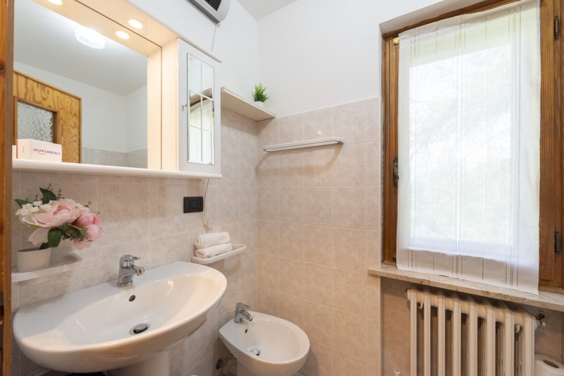 Armonia Apartment with Private Garden