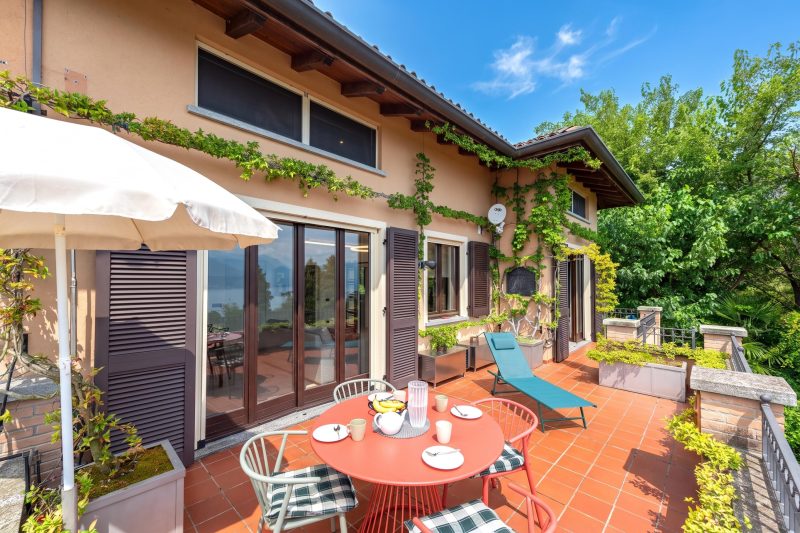 Il Dipinto Sul Lago Stresa Center: Terrace and Garden