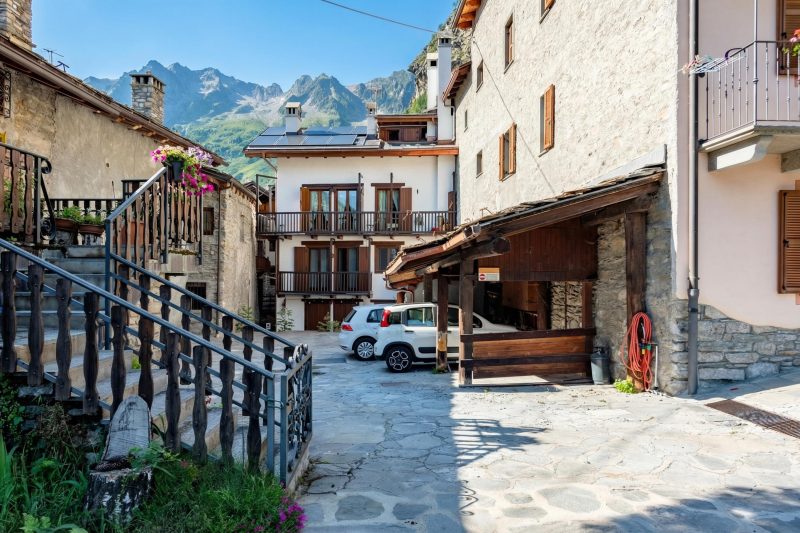 Beautiful Apartment In Courmayeur