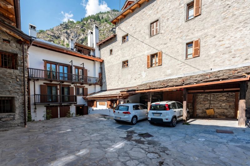 Beautiful Apartment In Courmayeur