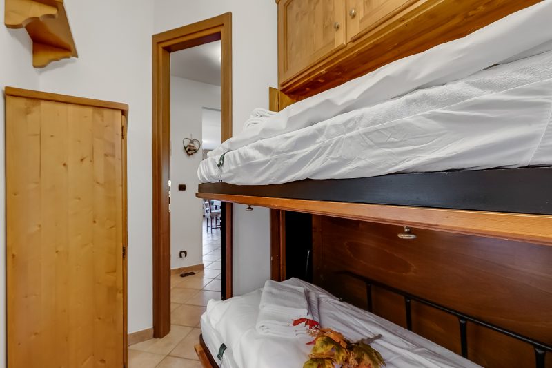 Wolf & Deer Apartment Ski-In Ski-Out 250m
