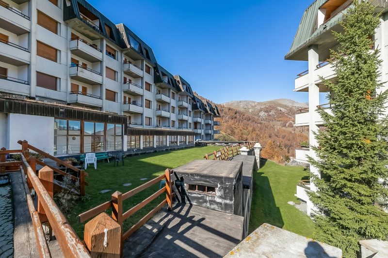 Wolf & Deer Apartment Ski-In Ski-Out 250m