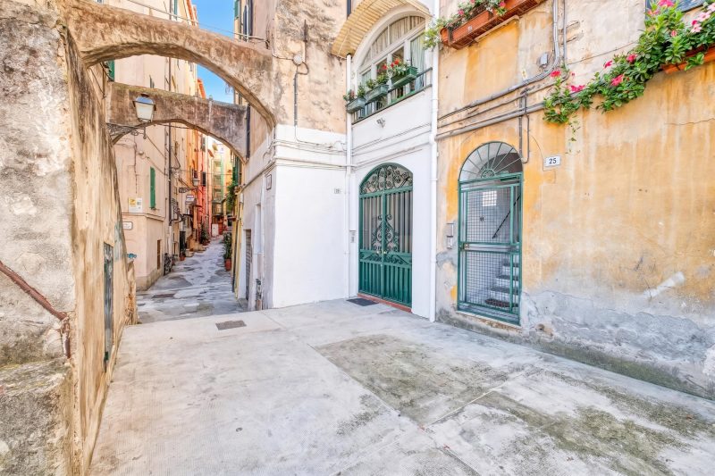 Una Finestra sul Duomo, Sanremo Centro