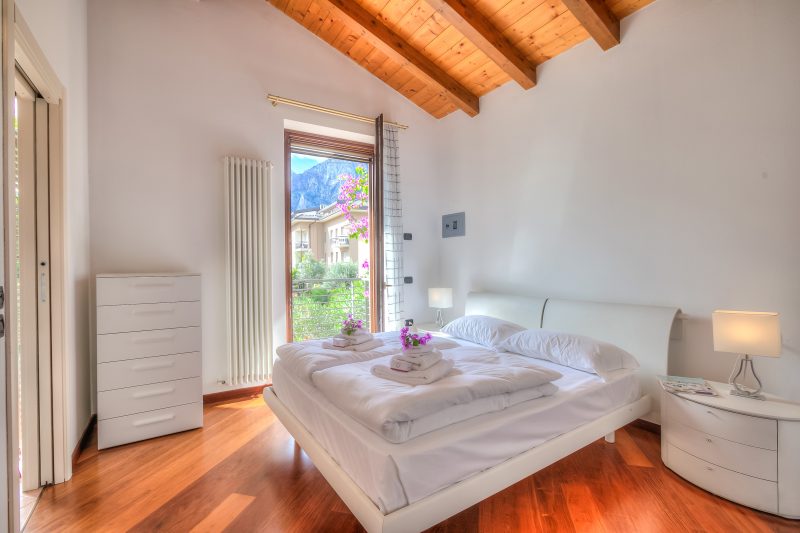 La Perla Di Riva 200m From The Lake Garda