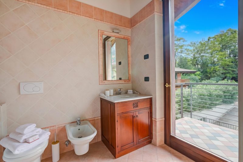 La Perla Di Riva 200m From The Lake Garda