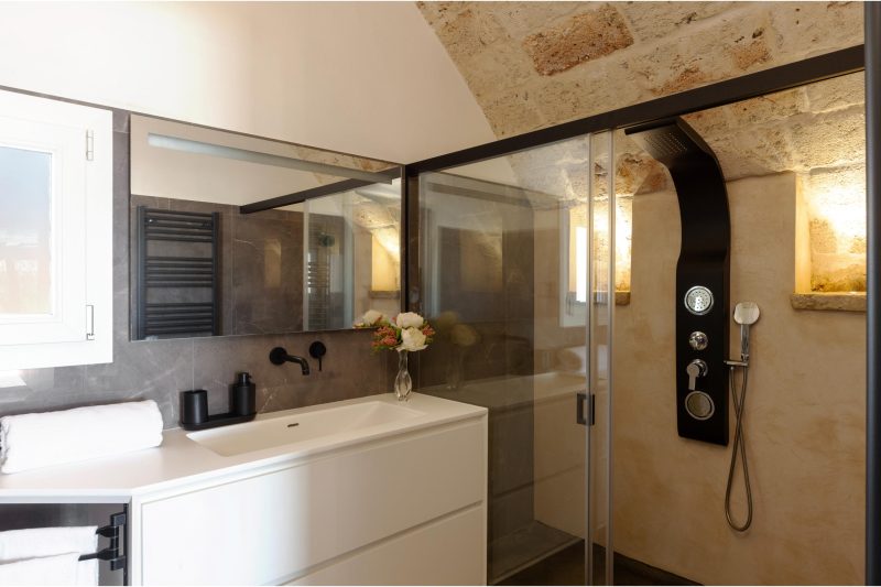 Masseria Misocampo Tirì with Garden, AC, Parking