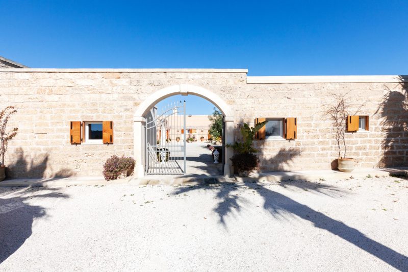 Masseria Misocampo Tirì with Garden, AC, Parking