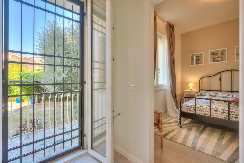 La Maison Fleurie Appartamento Glicine 2BR Walk Beach