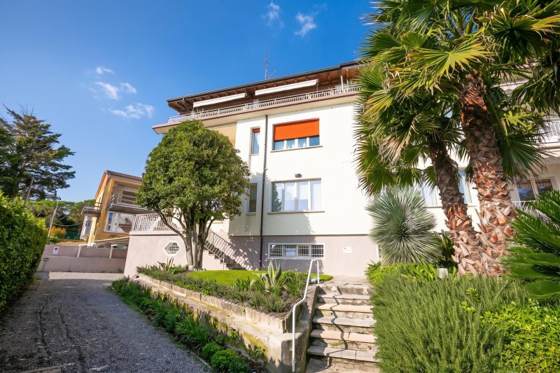 La Maison Fleurie Appartamento Glicine 2BR Walk Beach