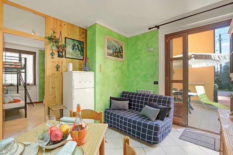 Holiday Sun Puegnago | Terrace & Pool