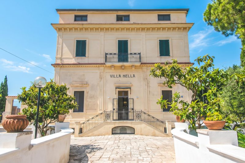 Nella Apartment With Pool