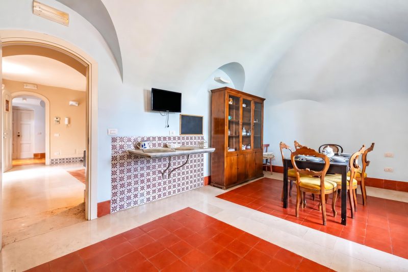 Nella Apartment With Pool