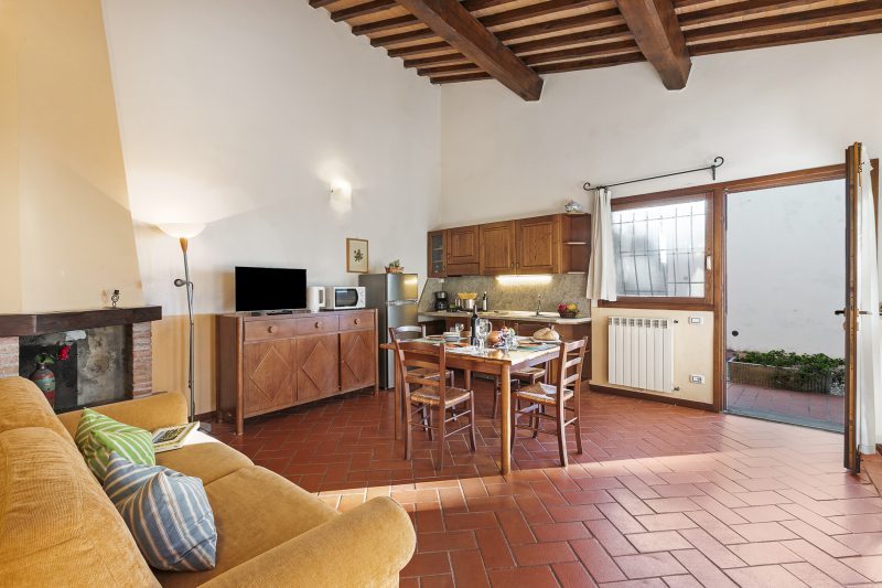 Chianti Site Olivo Shared Pool