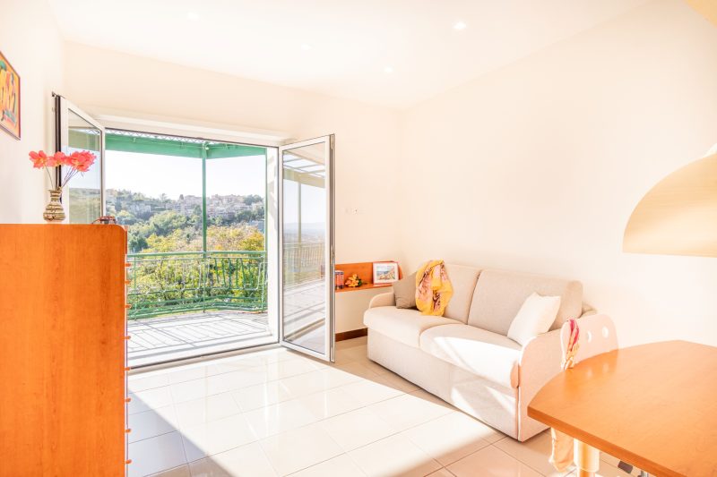 Bright Apartment Private Parking Naples