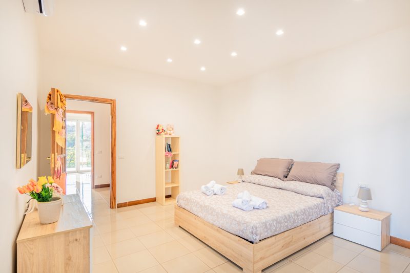Bright Apartment Private Parking Naples