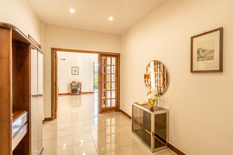 Bright Apartment Private Parking Naples