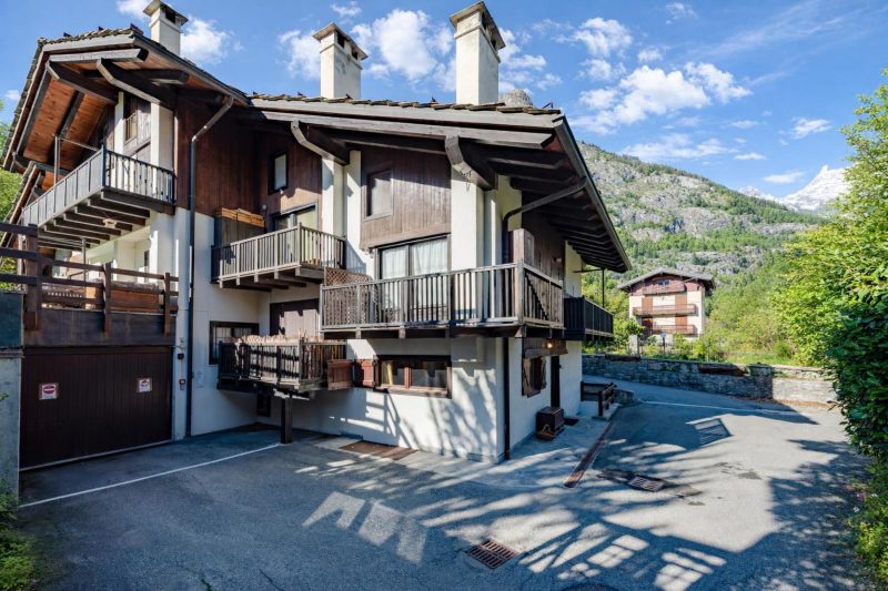 Lovely Apartment In Courmayeur