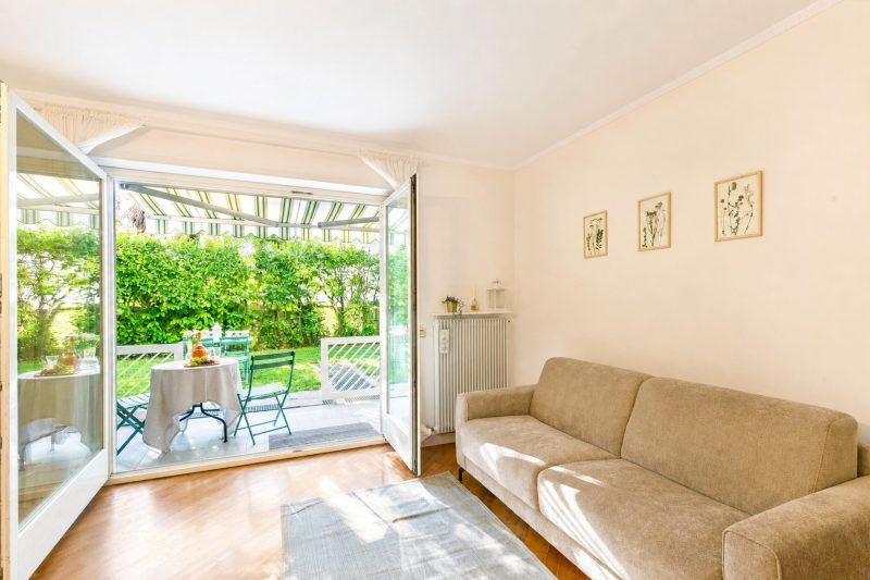 Riva's Garden Home