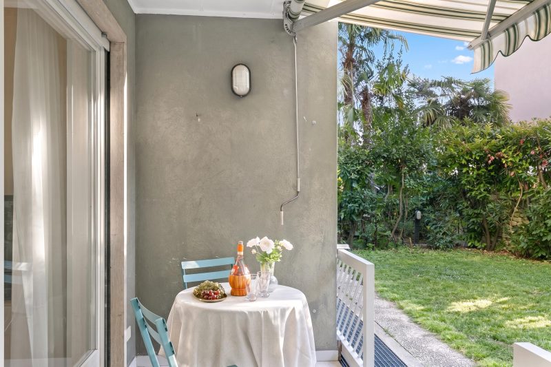 Riva's Garden Home
