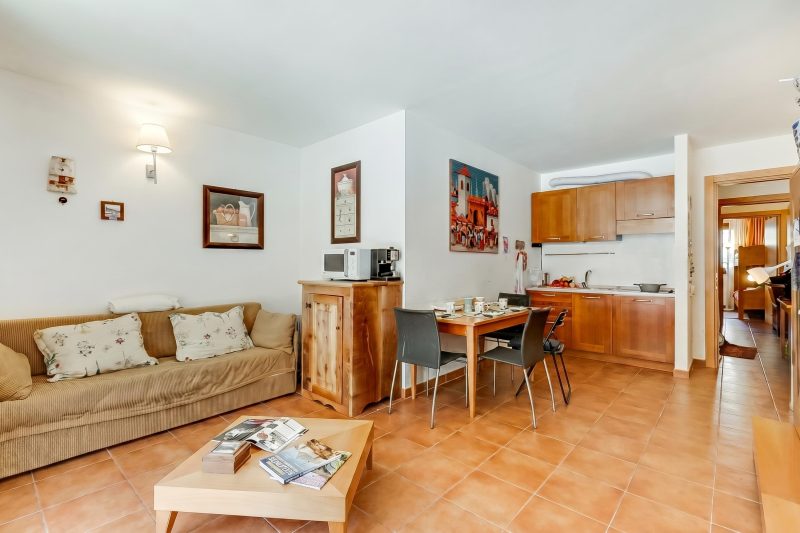 Theo's House with Terrace
