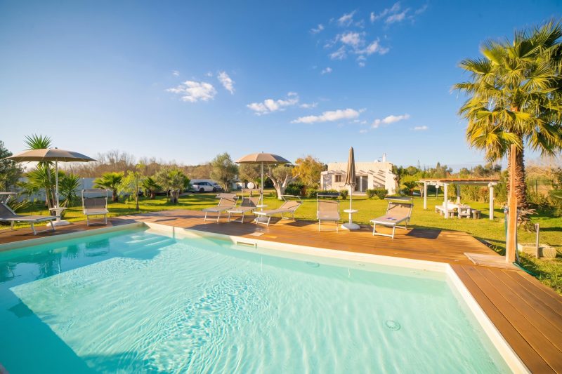 Villa Assunta With Pool Near The Sea