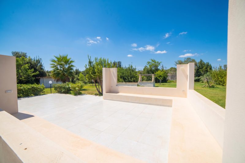 Villa Assunta With Pool Near The Sea