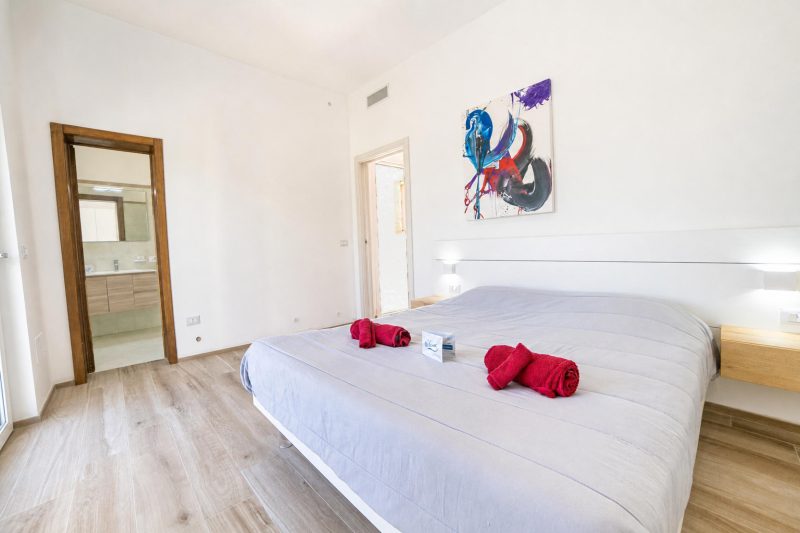 Villa Assunta With Pool Near The Sea