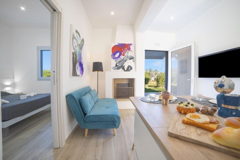Villa Assunta With Pool Near The Sea
