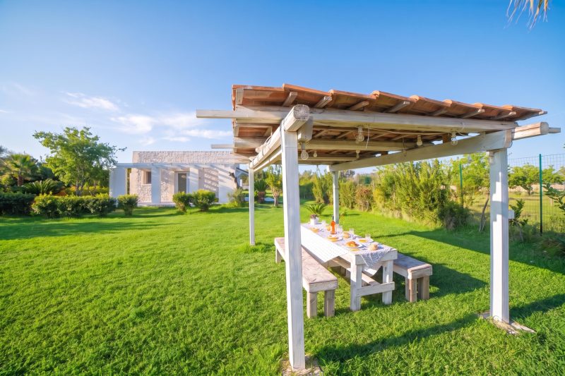 Villa Assunta With Pool Near The Sea