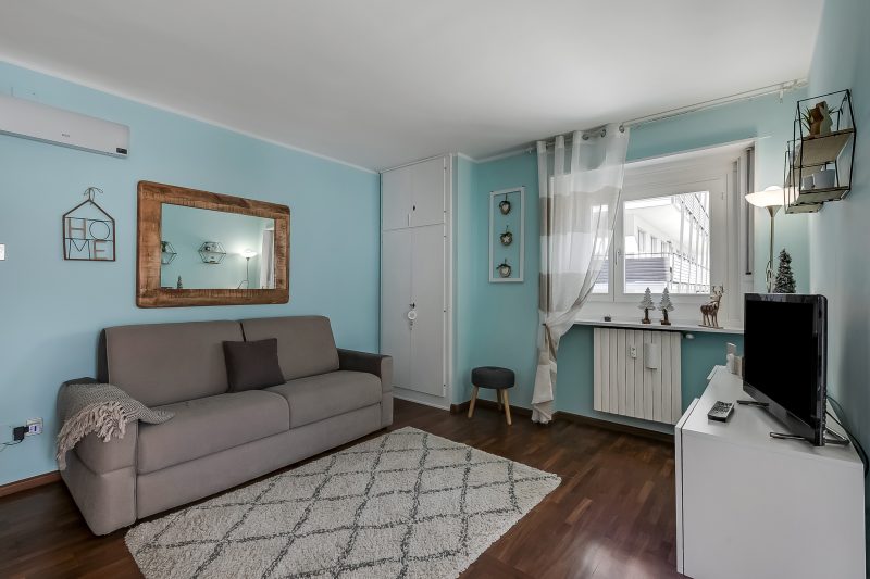 Studio Blue Petit with Mountain Balcony Views