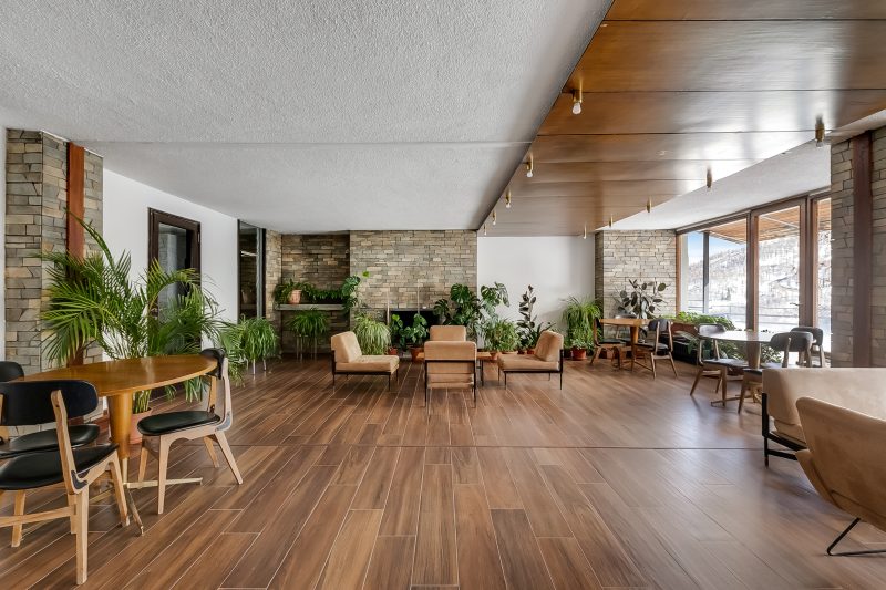 Studio Blue Petit with Mountain Balcony Views