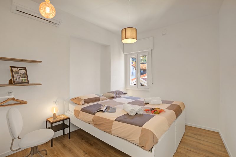 Luce - Lake View Balcony Apartment in Stresa Hill