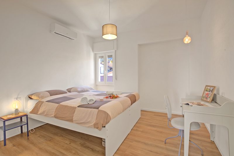 Luce - Lake View Balcony Apartment in Stresa Hill