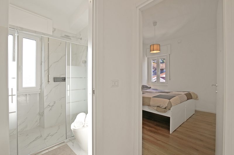 Luce - Lake View Balcony Apartment in Stresa Hill