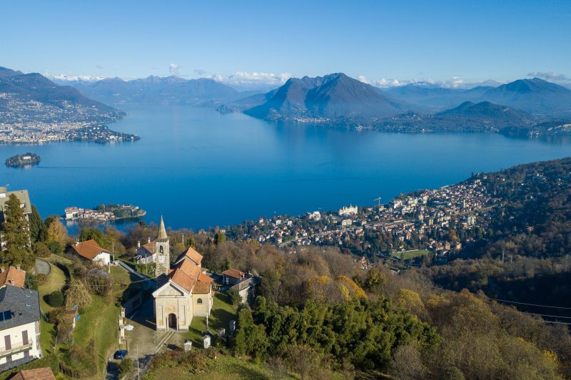 Luce - Lake View Balcony Apartment in Stresa Hill