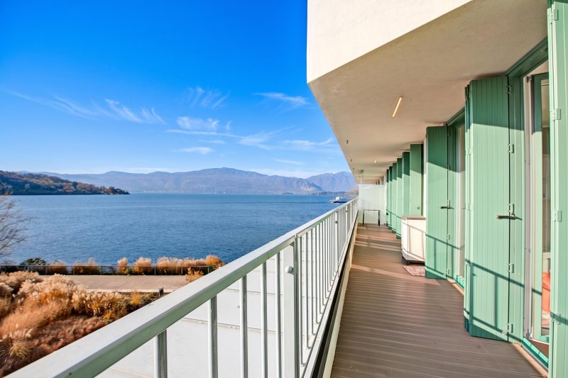 Sogno Sul Lago, Lakefront Balcony