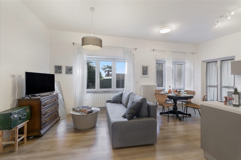 Gaia on Stresa Hill: 2BR with AC and Outdoor Space