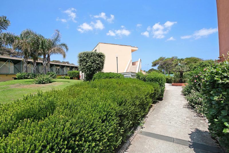 Le Onde Apartment 4 with Pool n.114/b